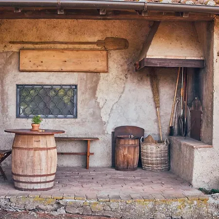 Casale Gattini Villa